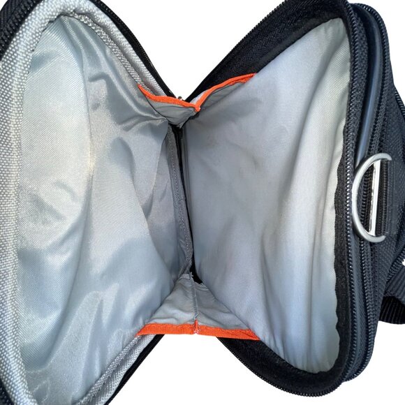 Metro XP Men’s Black Nylon Multi-Compartment Lock Secure Zip Travel Duffel Bag - Picture 10 of 15